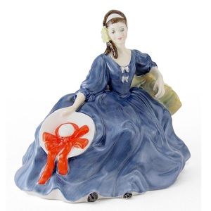 Royal Doulton Elyse HN2429 Figurine